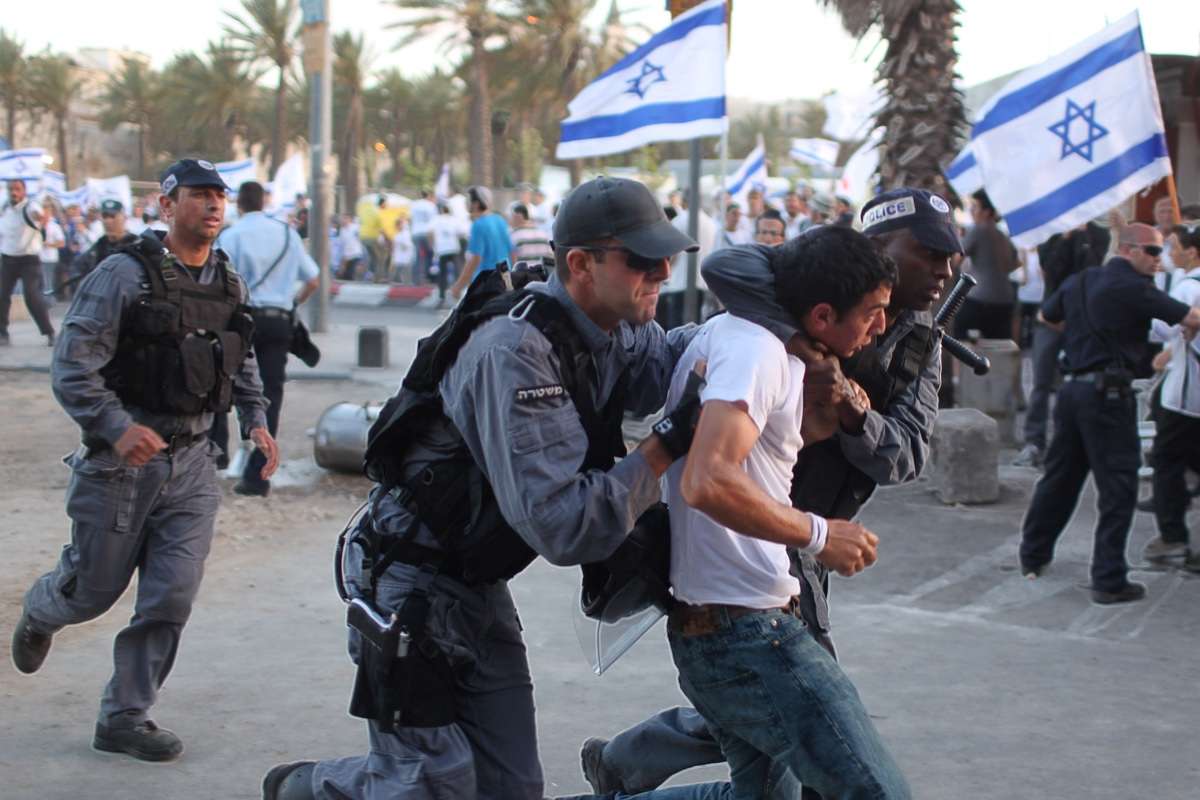 Während des Fahnenmarsches zum Jerusalem-Tag 2021 kam es zu mehreren Zusammenstößen. Foto von Matanya Tausig/Flash90