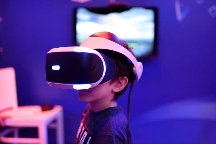 Spiele: Ein Kind spielt ein Virtual-Reality-Spiel auf dem Iseal Gaming Festival - Gamerz in Tel Aviv. Foto von Gili Yaari /FLASH90