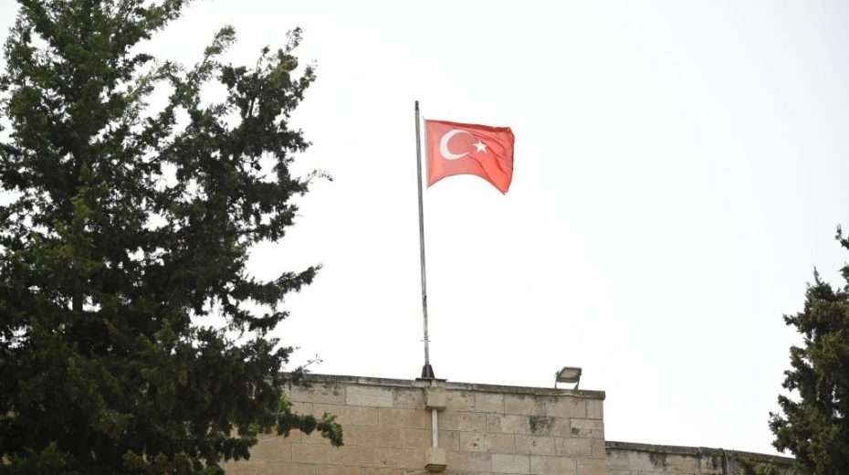 TIKA: Die Flagge weht über dem Konsulat der Türkei in Jerusalem. Foto: Yoav Dudkevitch/TPS