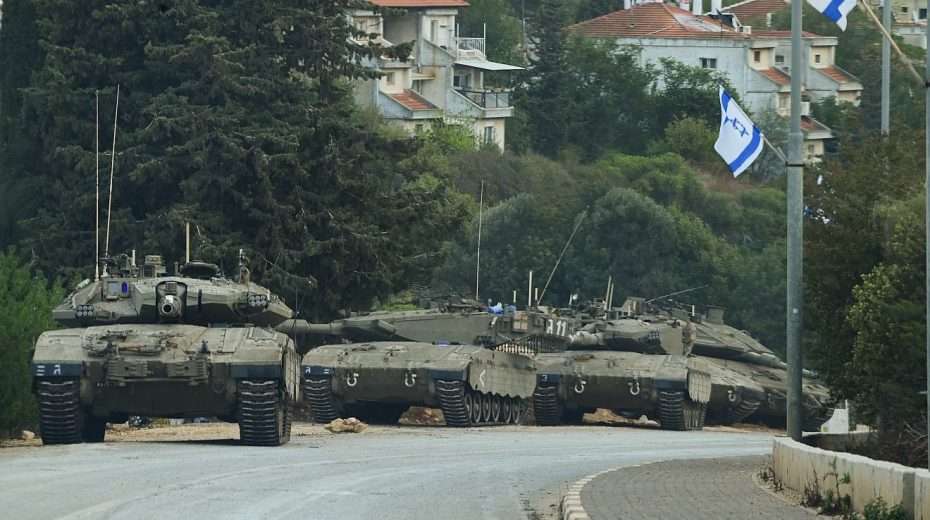 Israelische Panzer in Metula, nahe der Grenze zum Libanon. Foto von Tomer Neuberg/Flash90.