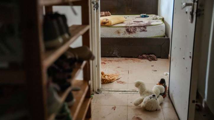 Die Zerstörung, die Hamas-Terroristen am 7. Oktober 2023 im Kibbutz Kissufim nahe der Grenze zwischen Israel und Gaza im Süden Israels angerichtet haben, am 1. November 2023. Foto von Erik Marmor/Flash90
