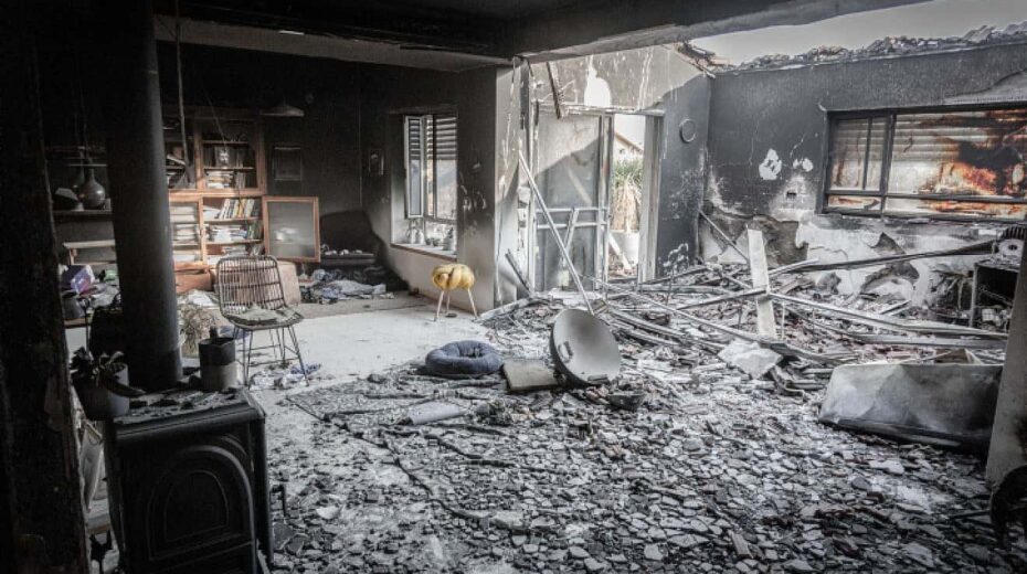 Kibbutz Be'eri nach dem Hamas-Terroranschlag vom 7. Oktober, 25. Oktober 2023. Foto von Edi Israel/Flash90.