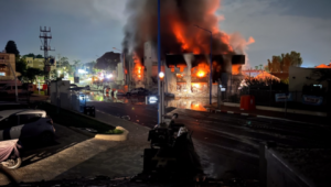 Filmmaterial: Die Polizeistation in Sderot, nachdem Hamas-Terroristen das Gebäude am 8. Oktober 2023 eingenommen hatten. Foto: israelische Streitkräfte.