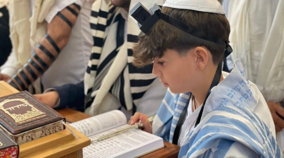 Erez Kalderon während seiner Bar Mitzwa in Kiryat Gat am 31. Oktober 2024. Quelle: X.