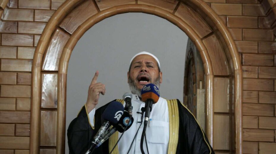Der ranghohe Hamas-Führer Khalil al-Hayya hält eine Rede während des Freitagsgebets in Rafah, im südlichen Gazastreifen, am 12. Juni 2015. Foto: Abed Rahim Khatib/Flash90.
