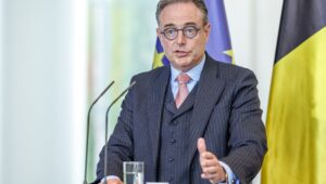 Der belgische Ministerpräsident Bart De Wever. Foto: EPA/ANDREAS GORA / POOL