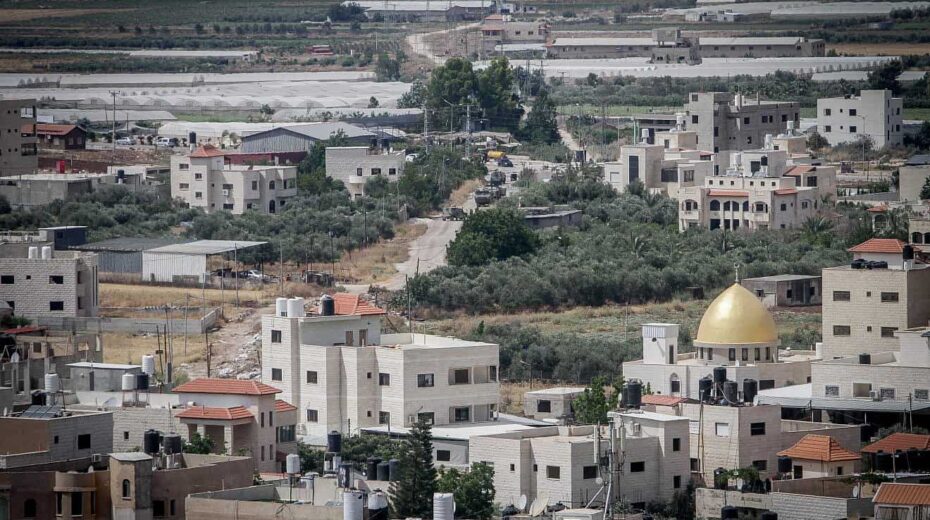 Israelische Militärfahrzeuge während Zusammenstößen zwischen israelischen Sicherheitskräften und Palästinensern in Dschenin. Foto: Nasser Ishtayeh/Flash90.