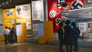 Haben schweizer Banken noch "Schulden" bei Holocaust-Überlebenden? Foto: Chaim Goldberg/Flash90