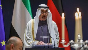 Der Präsident der Vereinigten Arabischen Emirate, Scheich Mohammed bin Zayed Al Nahyan, hält am 10. September 2026 in der offiziellen Präsidentenresidenz in Berlin eine Rede anlässlich eines offiziellen Toasts bei einem Bankett. EPA/OMER MESSINGER / POOL
