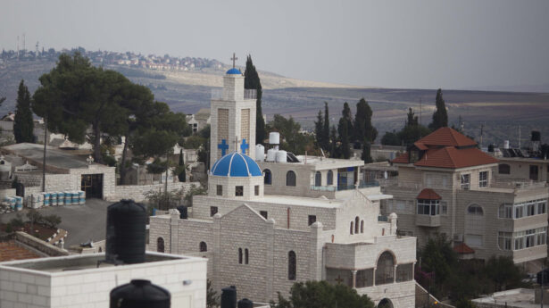 Ein Blick auf das Dorf Taybeh in der Nähe der Stadt Ramallah. Foto: Yonatan Sindel/Flash90