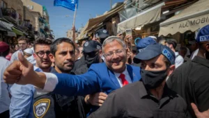 Der Minister für nationale Sicherheit, Itamar Ben-Gvir, Vorsitzender der Partei „Otzma Yehudit“, besucht am 4. September 2026 den Mahane-Yehuda-Markt in Jerusalem. Foto: Chaim Goldberg/Flash90.