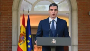 Der spanische Ministerpräsident Pedro Sánchez verkündet am 28. Mai 2024 die Anerkennung des „Staates Palästina“ durch sein Land. Bildquelle: Ministerium für Präsidialangelegenheiten, spanische Regierung, via Wikimedia Commons.