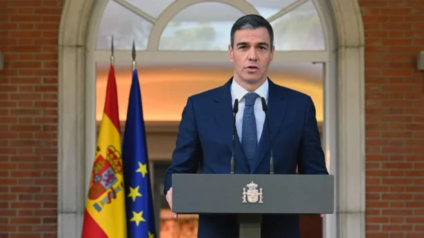 Der spanische Ministerpräsident Pedro Sánchez verkündet am 28. Mai 2024 die Anerkennung des „Staates Palästina“ durch sein Land. Bildquelle: Ministry of the Presidency. Government of Spain (Attribution or Attribution), via Wikimedia CommonsCommons.