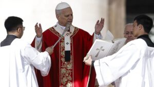 Papst Leo XIV. bei der Palmsonntagsmesse auf dem Petersplatz im Vatikan, 29. März 2026. Foto: EPA/Angelo Carconi