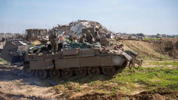 Israelische Truppen sichern im Januar 2026 die Waffenstillstandslinie der Gelben Linie in Khan Yunis im südlichen Gazastreifen. Bildquelle: IDF.